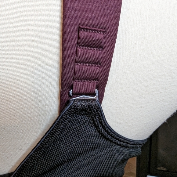 Lane Bryant Livi High-Impact Wicking Max Support Sports Bra 42B - Picture 6 of 16